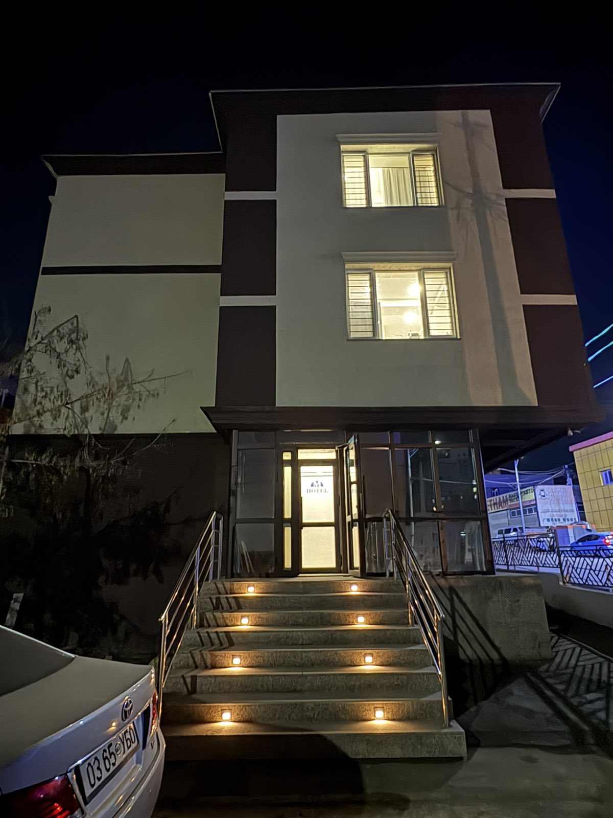 M hotel / М зочид буудал — зураг 2