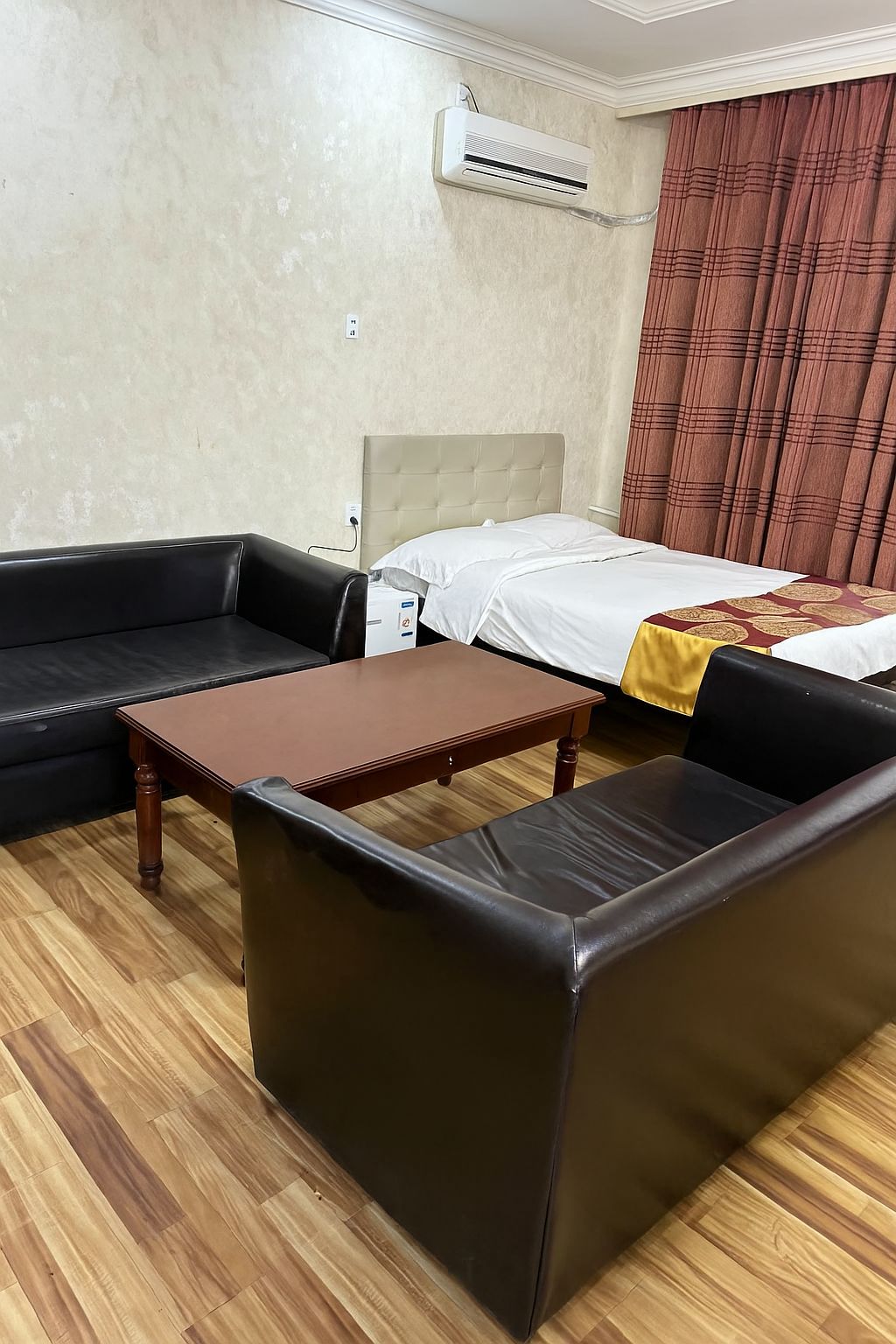 Эвергрийн зочид буудал | Evergreen hotel — зураг 7