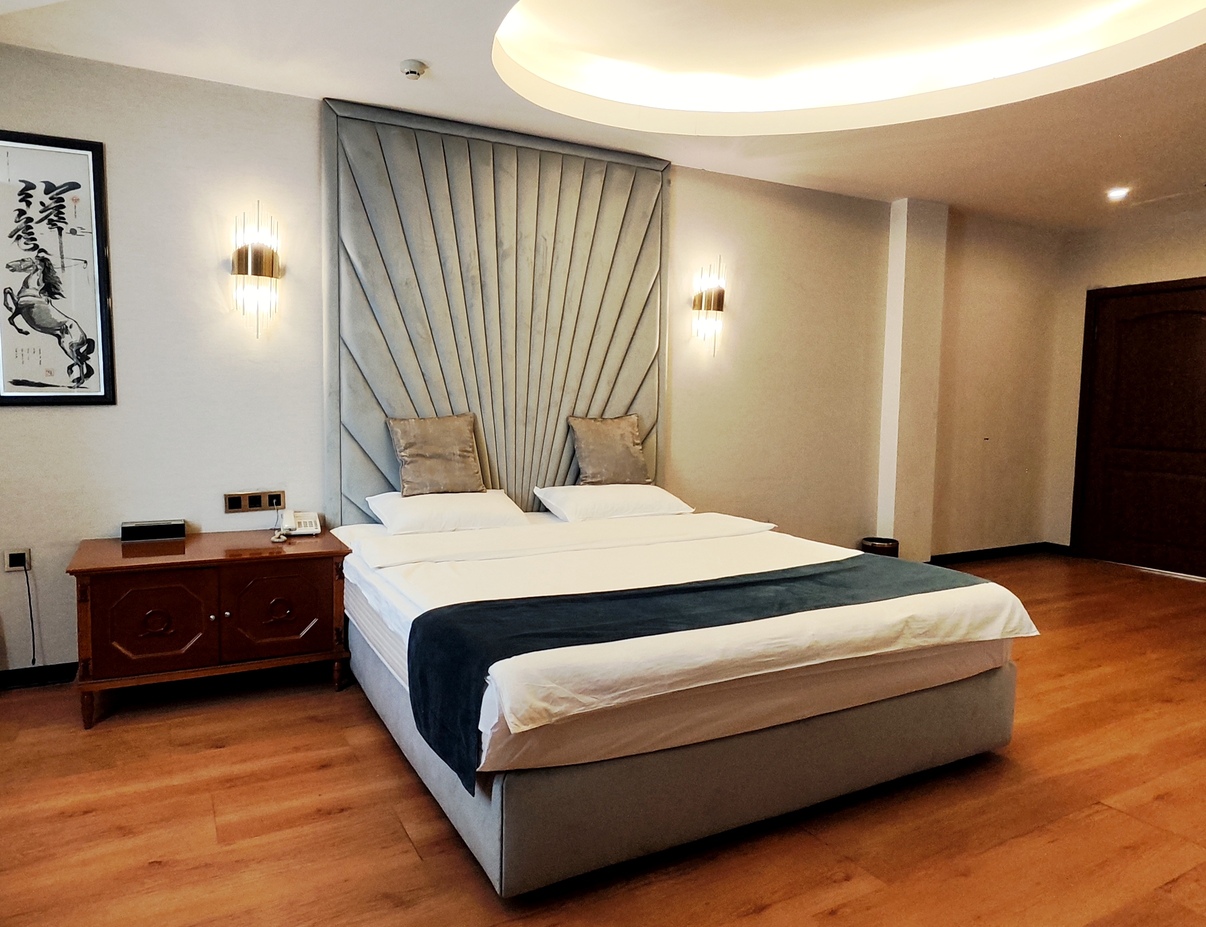 Q&H hotel — зураг 2