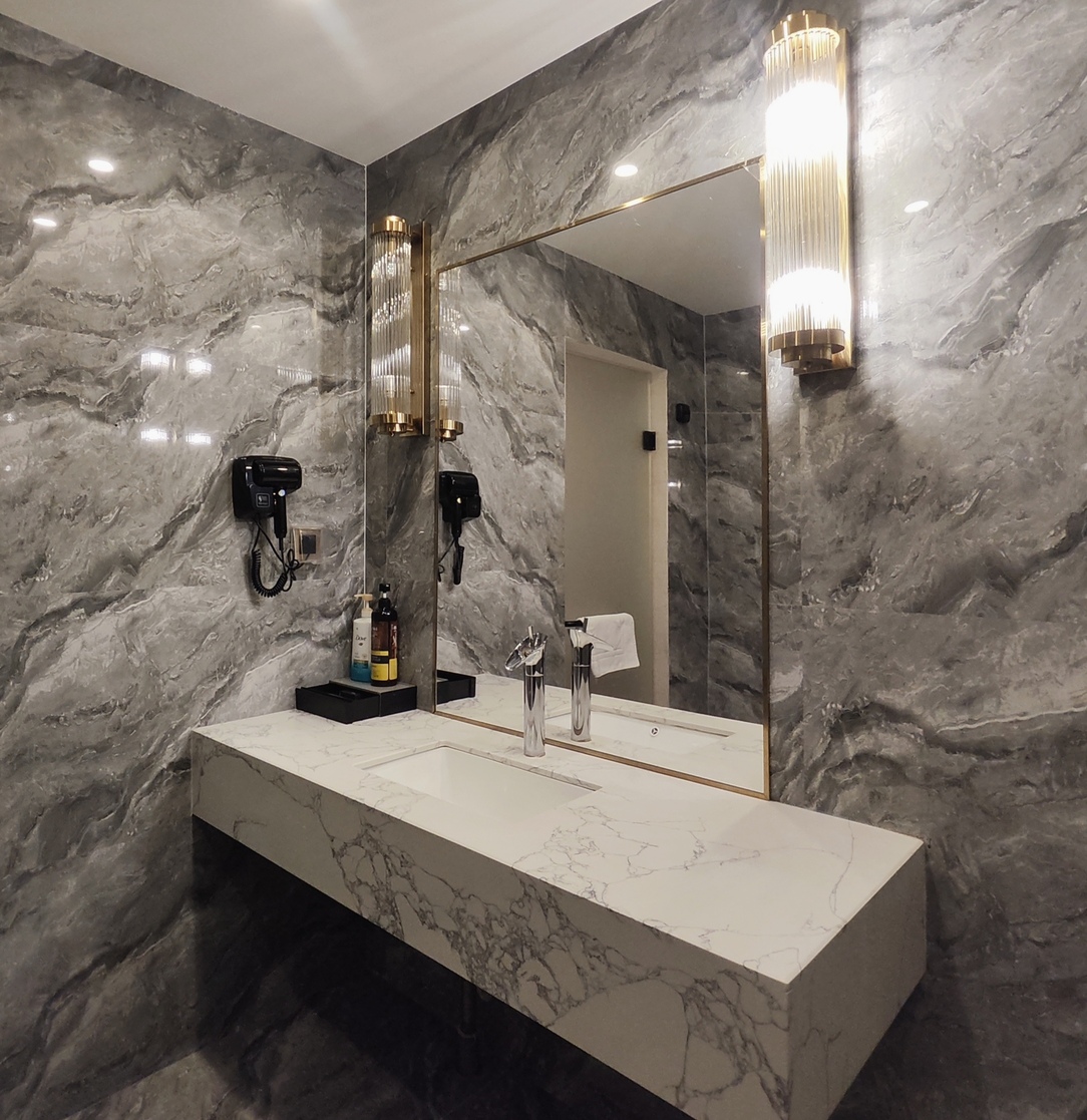 Q&H hotel — зураг 5