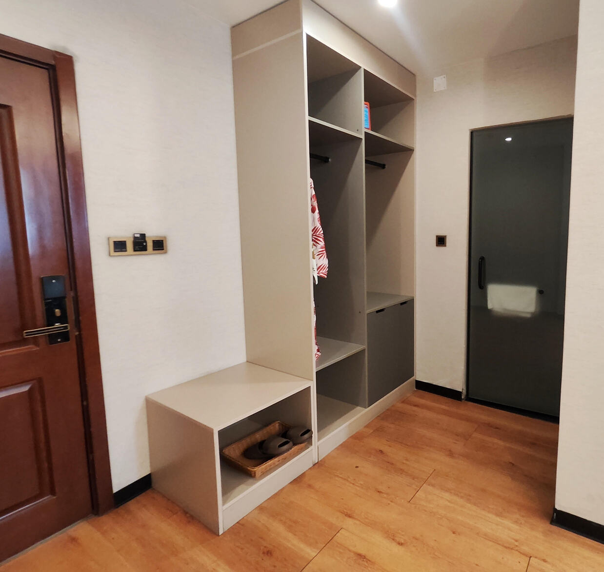 Q&H hotel — зураг 3
