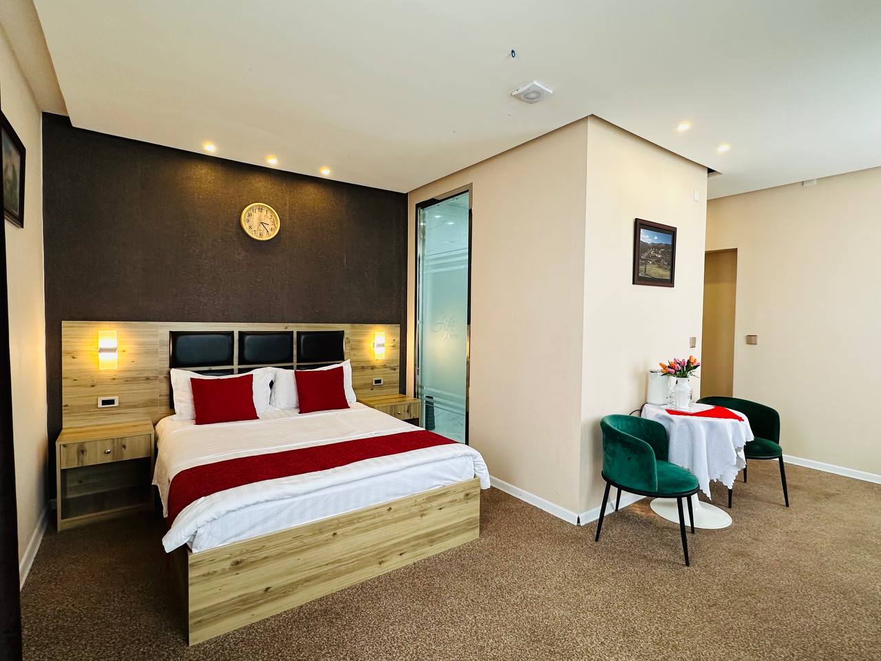 UB deluxe room