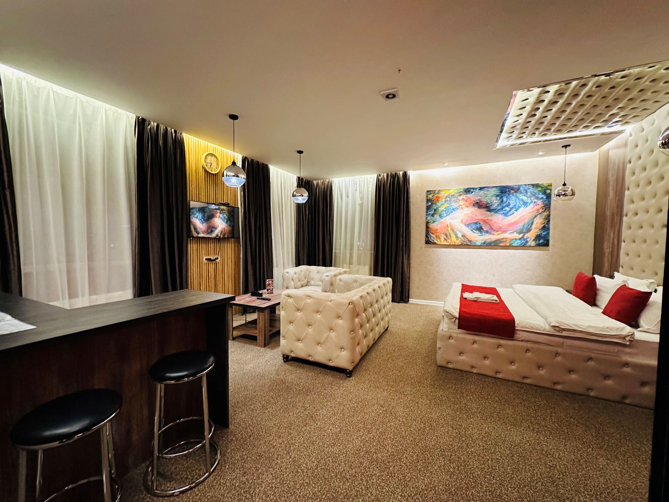 Master deluxe room